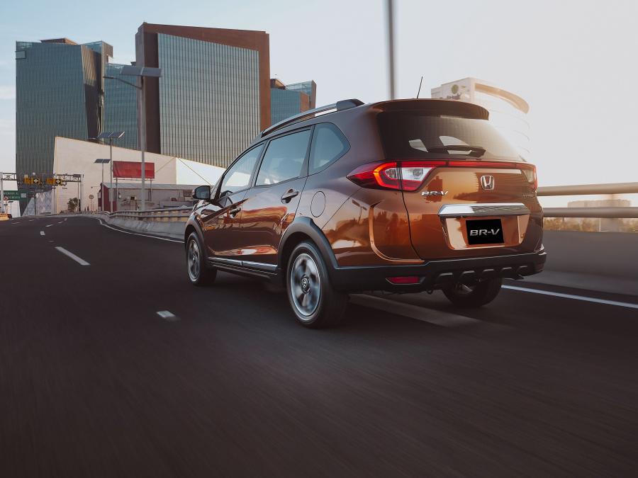  Honda BR-V 2018 года  (MX) (фото 13 из 28)